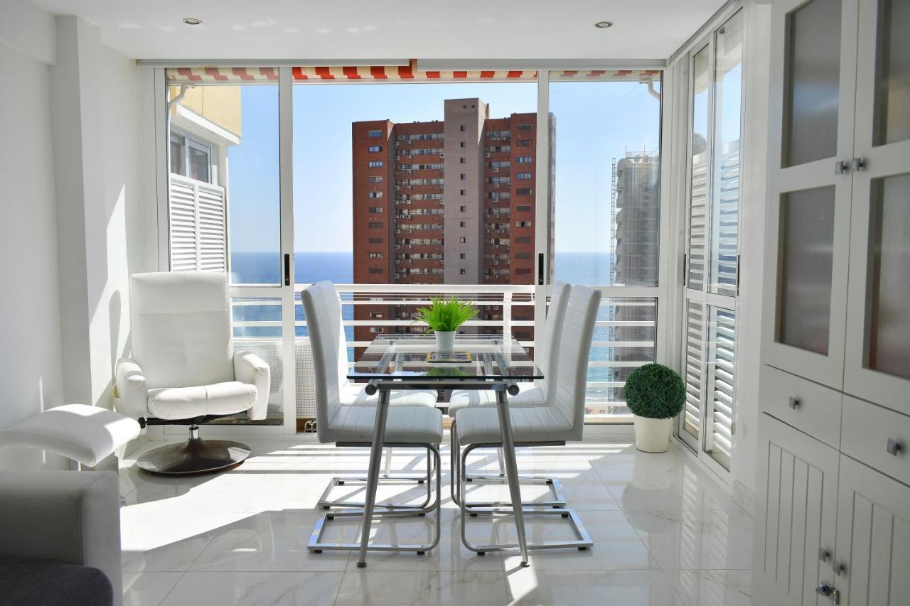 Los Caballos Vip Playa Levante Benidorm Ngoại thất bức ảnh