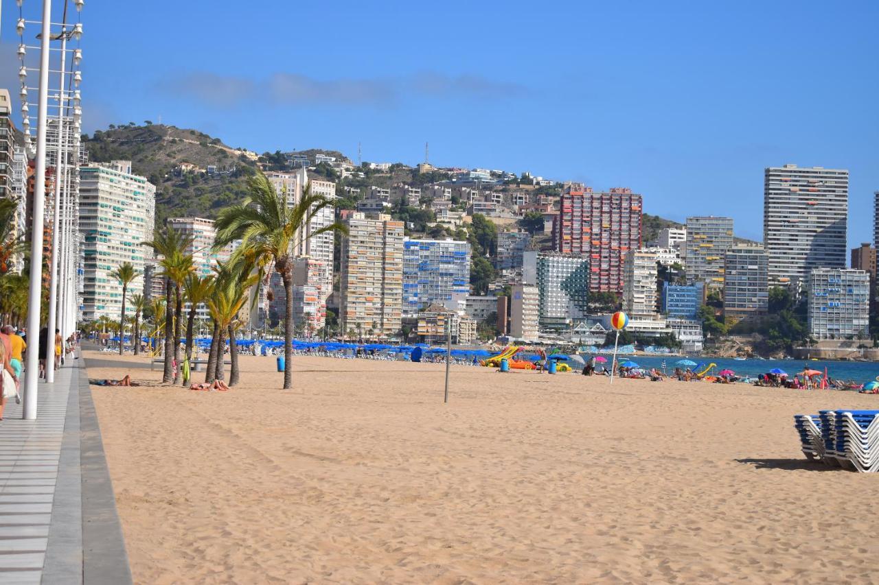 Los Caballos Vip Playa Levante Benidorm Ngoại thất bức ảnh